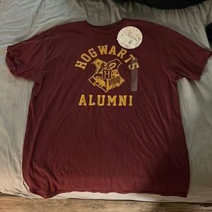 Harry Potter Hogwarts Alumni shirt.